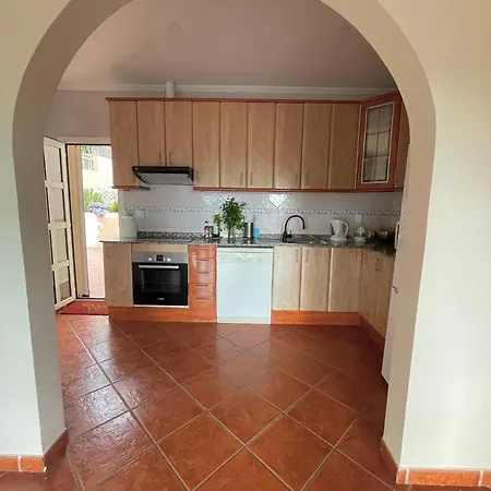 Villa Rustica Con Piscina Privada Al Lado De Sitges Barcelona