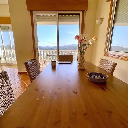 Villa Rustica Con Piscina Privada Al Lado De Sitges