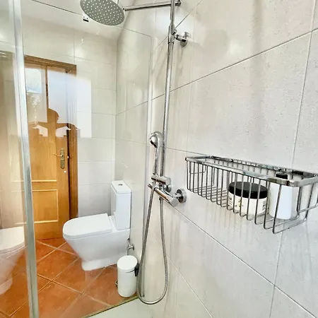 Rustica Con Piscina Privada Al Lado De Sitges Villa